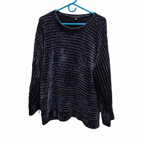 ๐ค Cyrus Chunky Knit Blue Sweater ๐ค - Picture 3 of 11